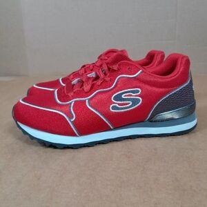 Skechers Women's Red and Gray Sneakers